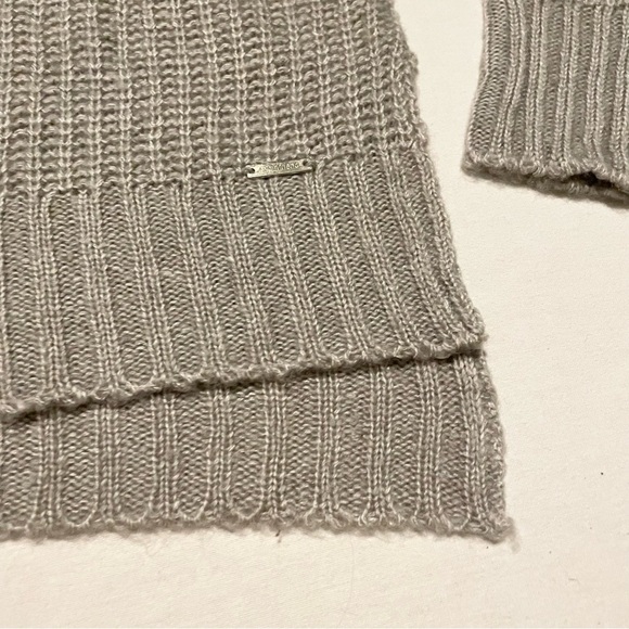 Ex-Girlfriend Womens Long Sleeve Sweater Cut Out Shoulders Size XL - Picture 7 of 16